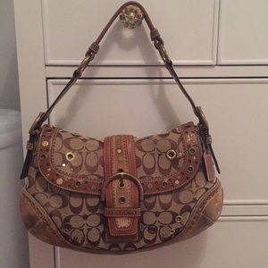 AUTHENTIC Coach purse!